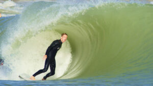 Man surfing wave